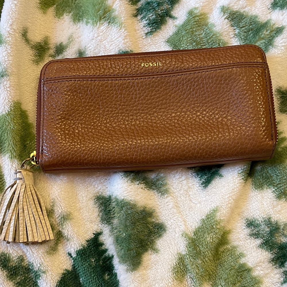 Fossil Tan Leather Women's Wallet with Tassel